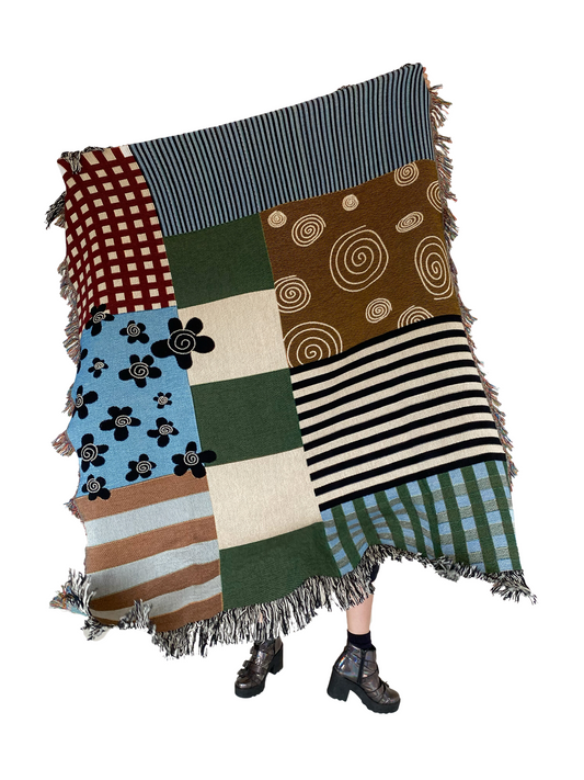 Kitchen Sink Woven Throw Blanket