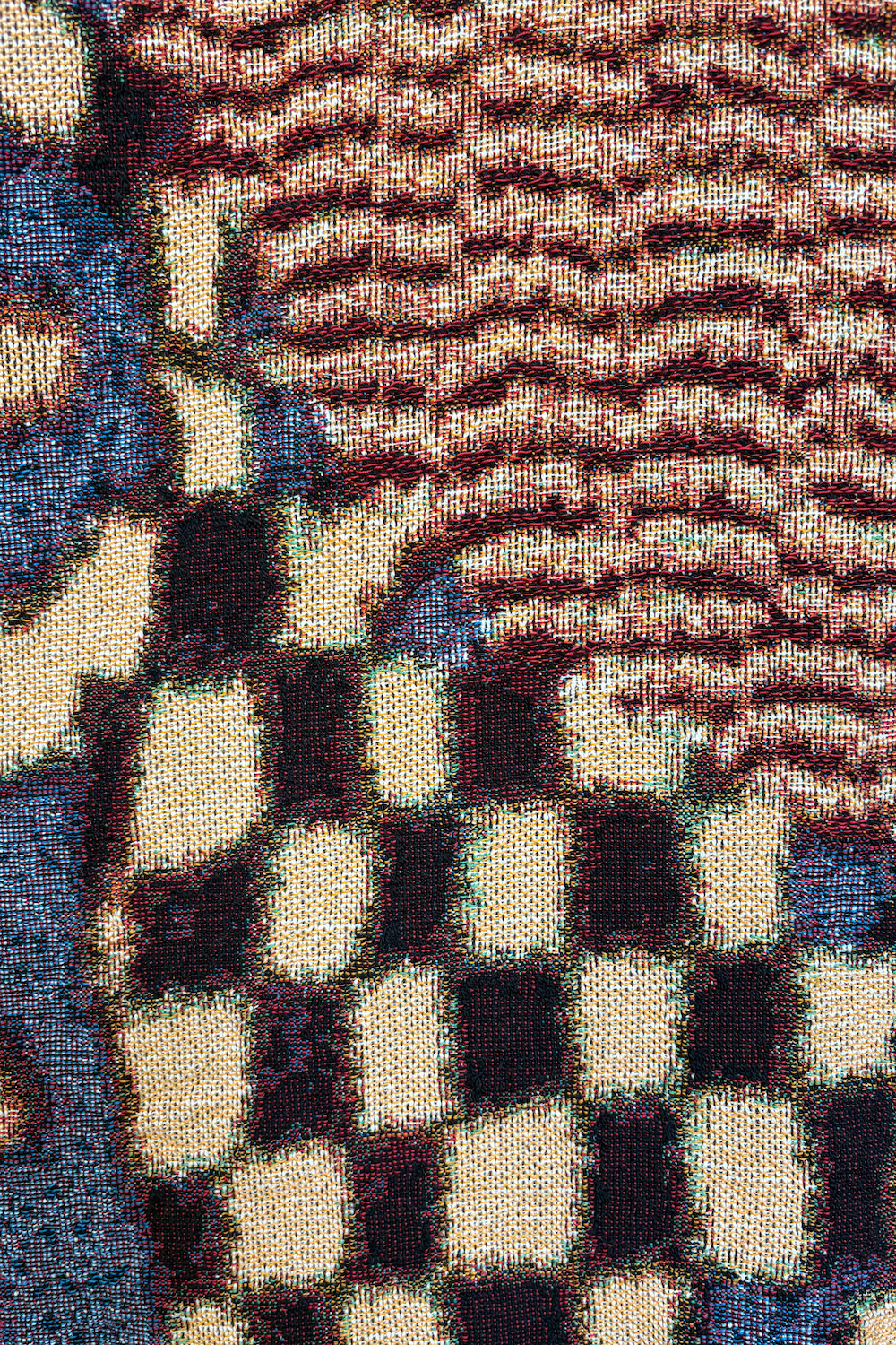 Onda Woven Throw Blanket