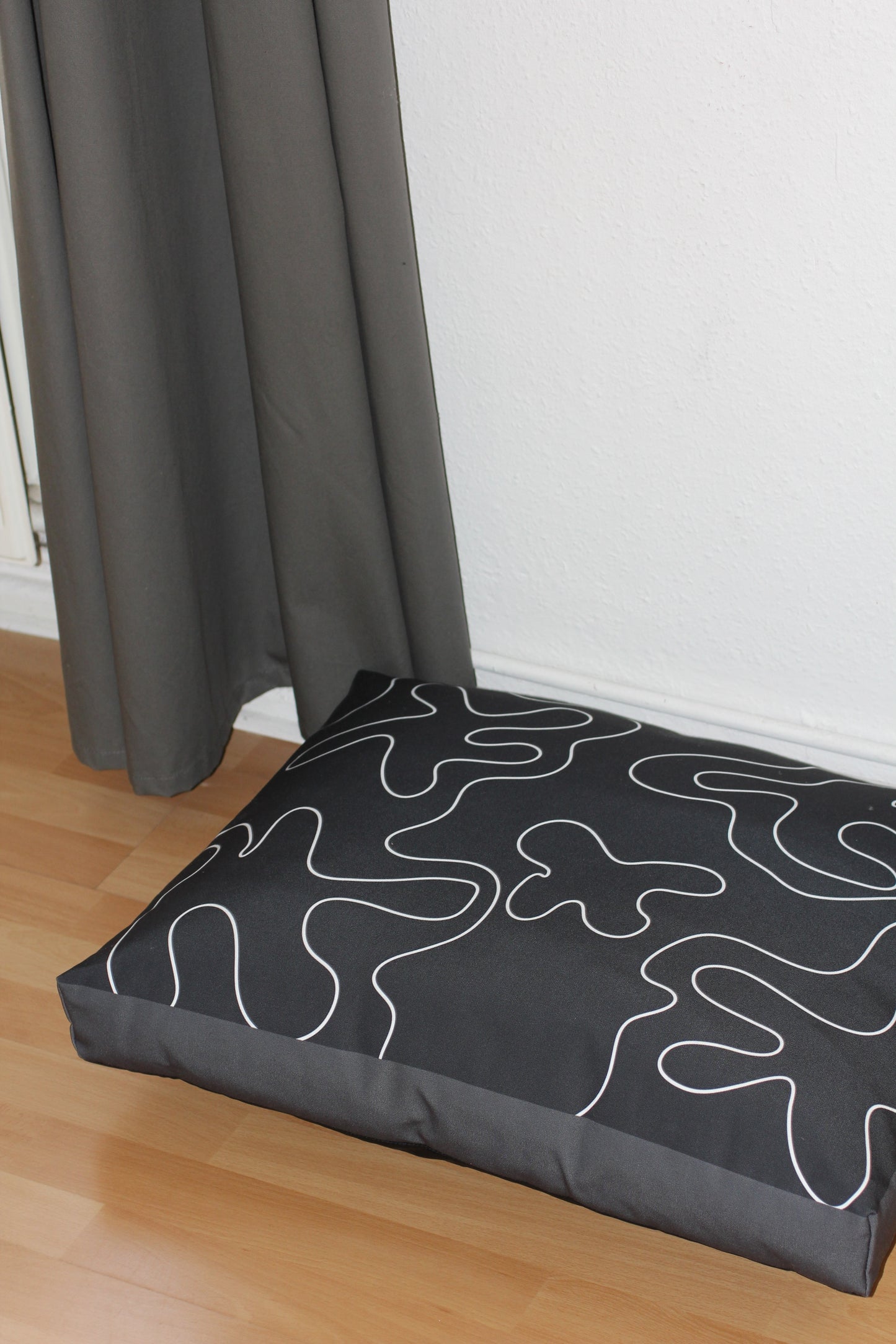 Dancing Shapes Pet Bed