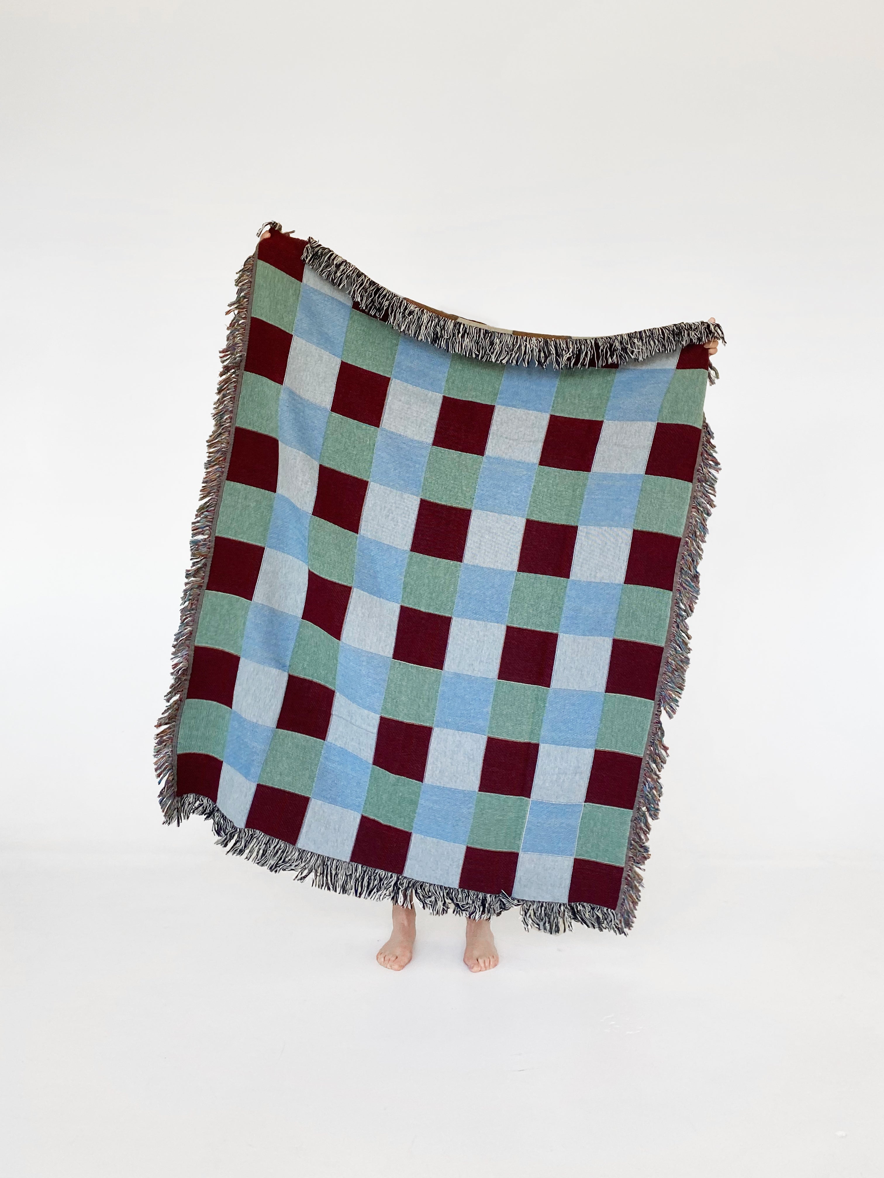 Plaid Woven Throw Blanket