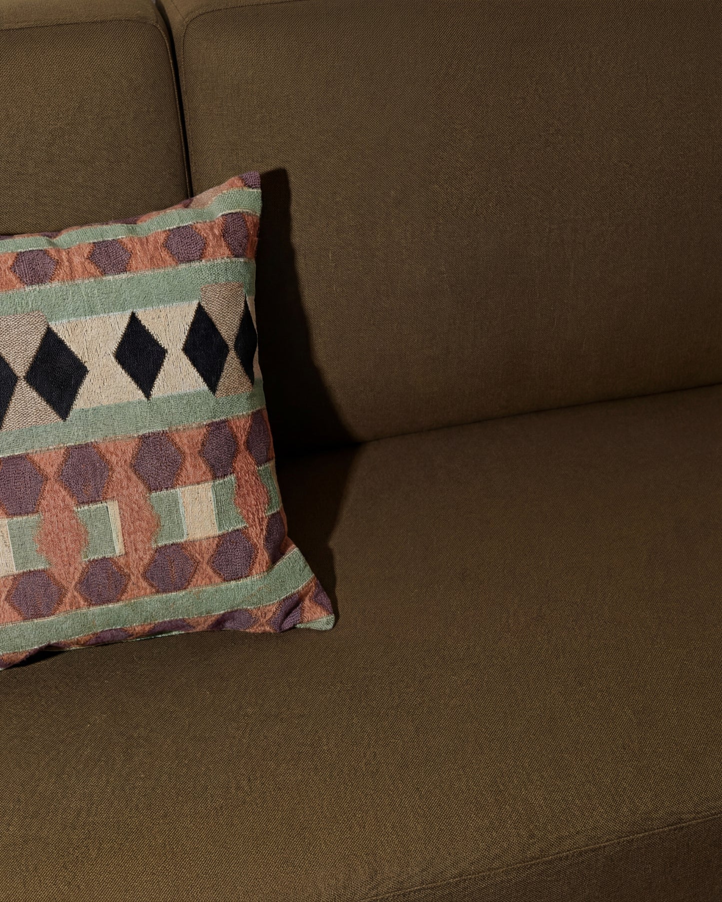 Pebbles Woven Throw Pillow
