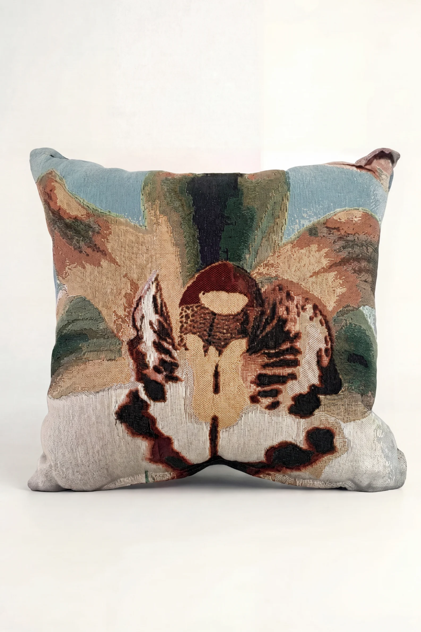 Orquidea Woven Throw Pillow