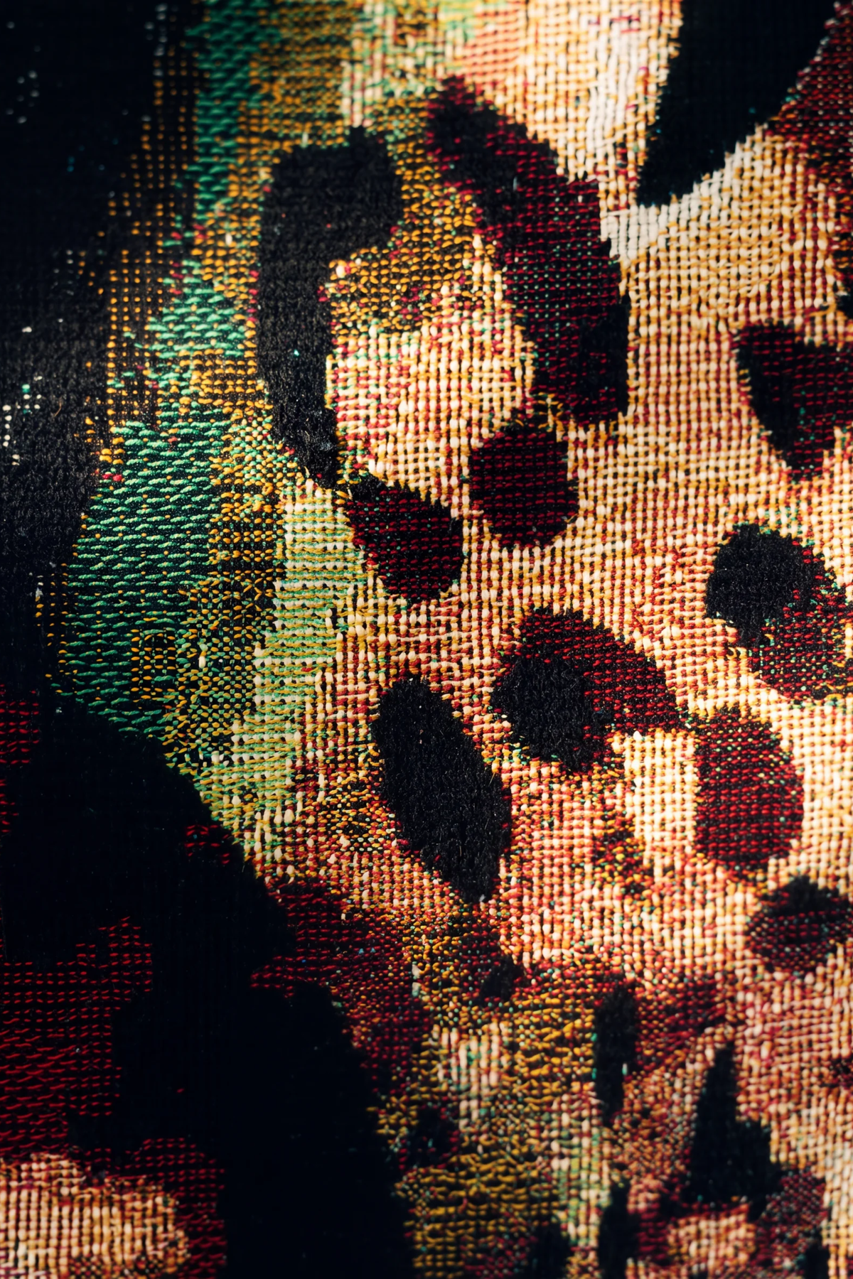 Midnight Orquidea Woven Blanket