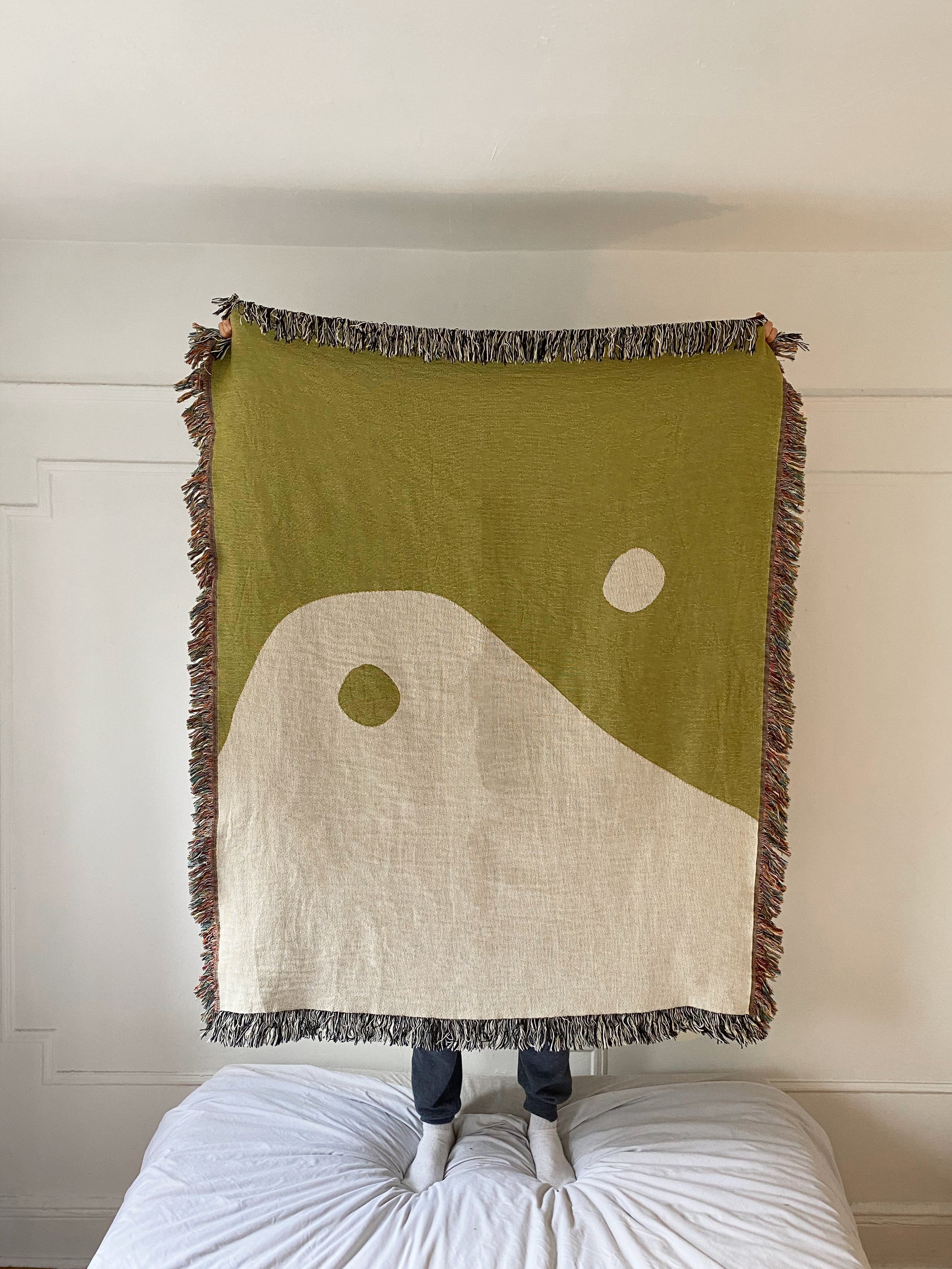Yin Yang - Olive Woven Throw Blanket